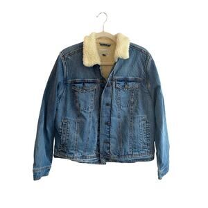 Universal Threads Sherpa Lined Jean Jacket size L